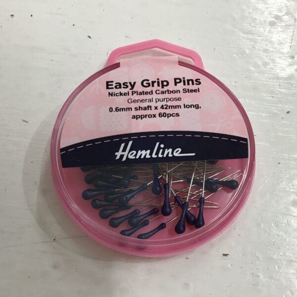 Hemline Easy Grip pins 0.6mm x42mm 60pins Hemline Easy Grip pins 0.6mm x42mm 60pins