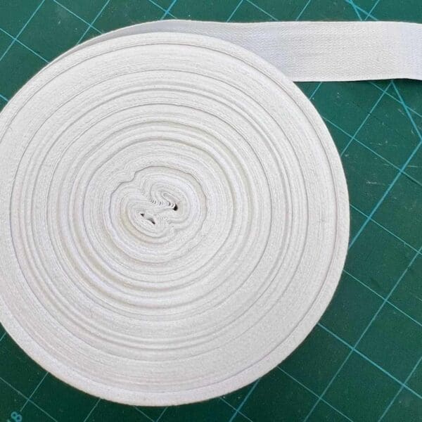 Bunting tape White (per metre) Bunting tape White (per metre)