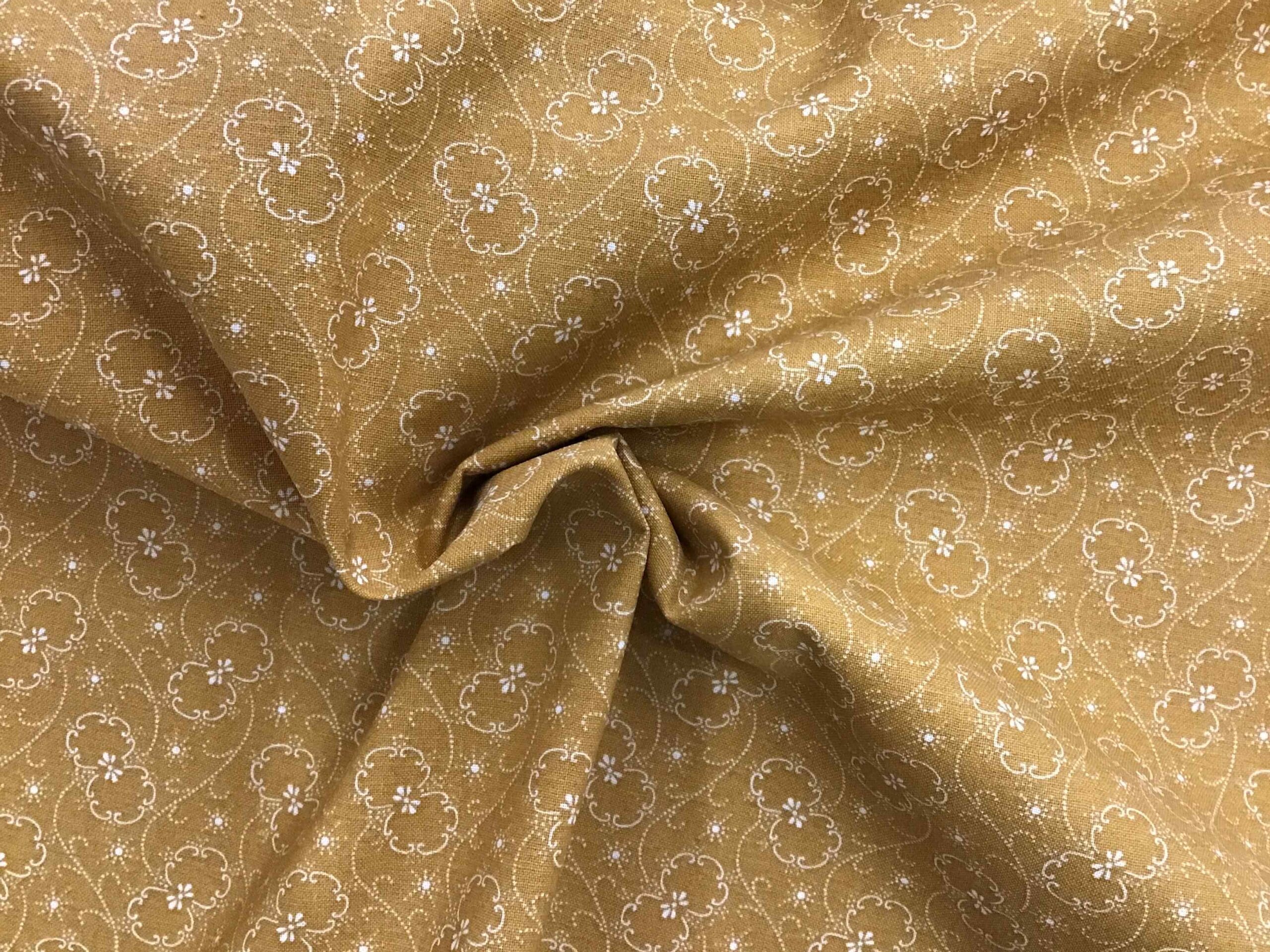 Classic Florals SSF43915 copper/ivory fabric by Kingfisher Classic Florals SSF43915 copper/ivory fabric by Kingfisher